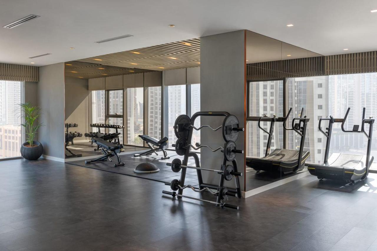 Paramount Hotel Midtown Dubai Ngoại thất bức ảnh The gym at the 1018