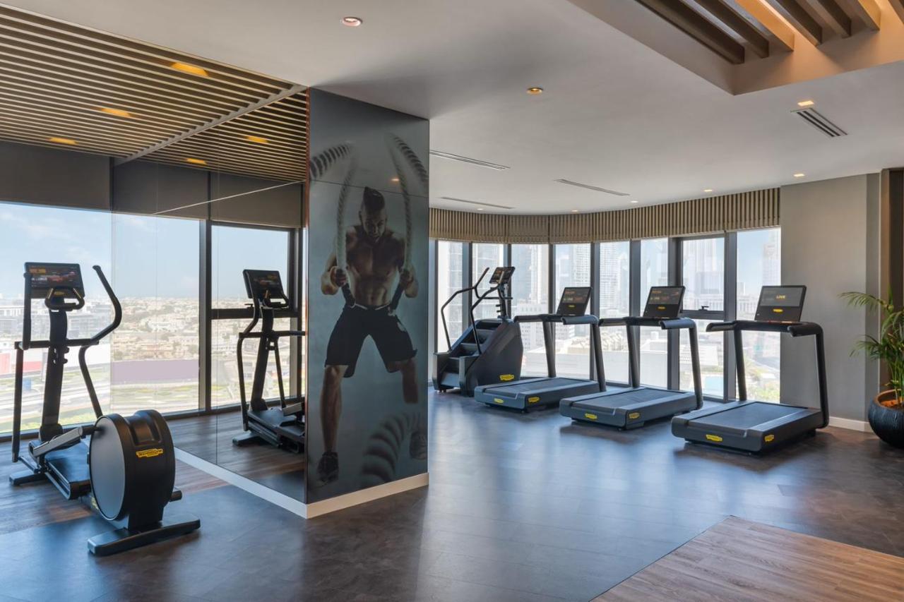 Paramount Hotel Midtown Dubai Ngoại thất bức ảnh The gym at the hotel